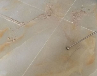 永泰瓷砖空鼓维修公司分享粘合剂选择不当在瓷砖铺贴过程中可能导致以下问题